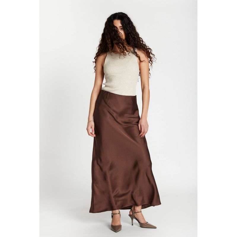 Korthalsia Joanelle Chestnut