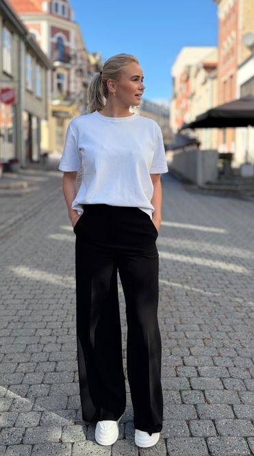 Hovedbilde Alexis Dark Black